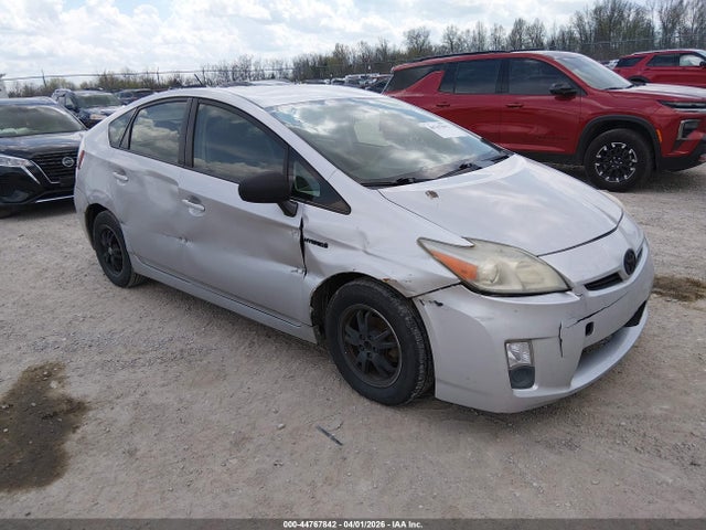 TOYOTA PRIUS - 1