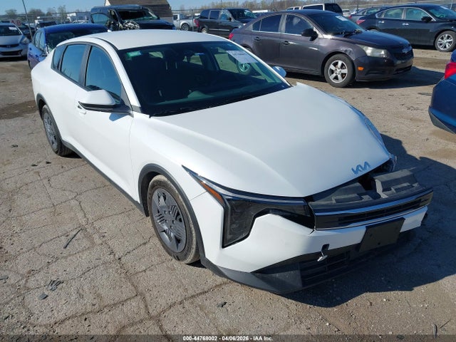 صورة 1 لـ 2025 KIA K4 LX
