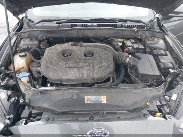 FORD FUSION TITANIUM - 10