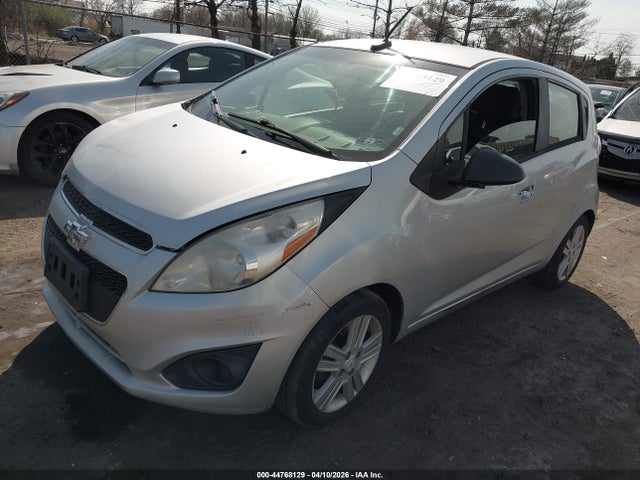 CHEVROLET SPARK 1LT AUTO - 2