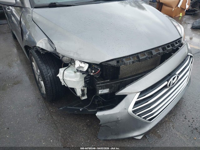 HYUNDAI ELANTRA SEL - 6