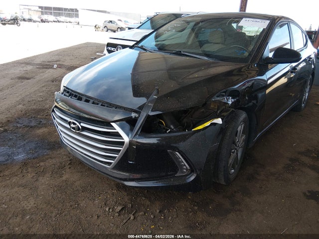 HYUNDAI ELANTRA VALUE EDITION - 6