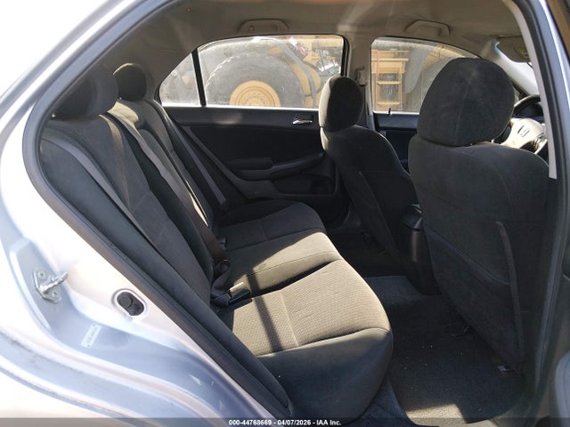 HONDA ACCORD 2.4 LX - 8