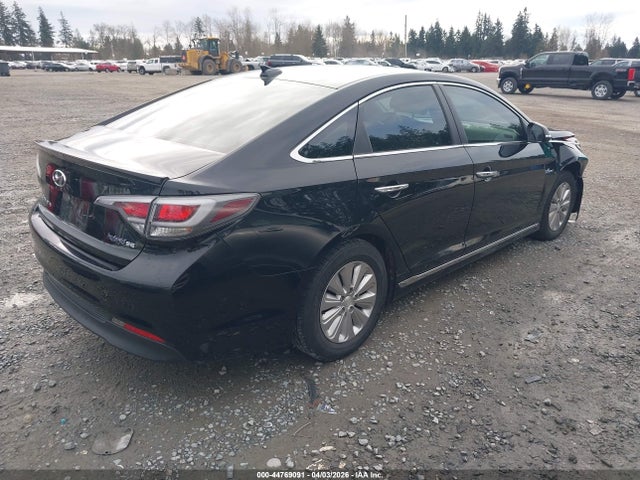 HYUNDAI SONATA HYBRID SE - 4