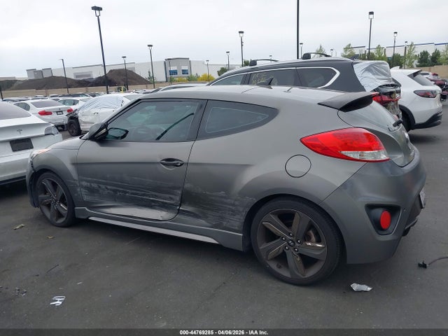 HYUNDAI VELOSTER TURBO - 6