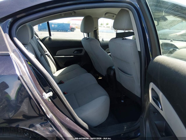 CHEVROLET CRUZE 1LT AUTO - 8