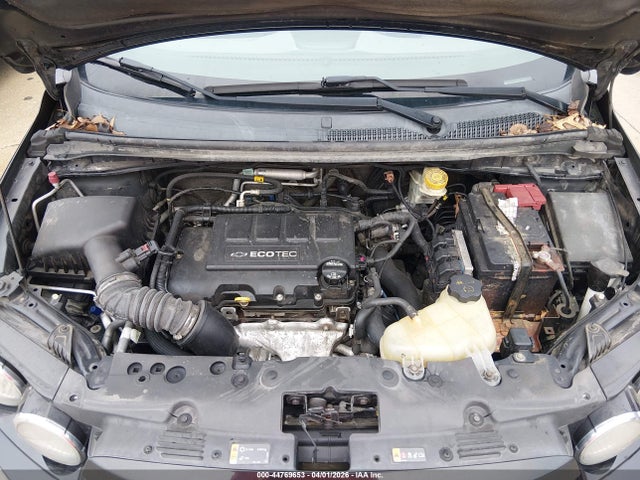 CHEVROLET SONIC LT AUTO - 10