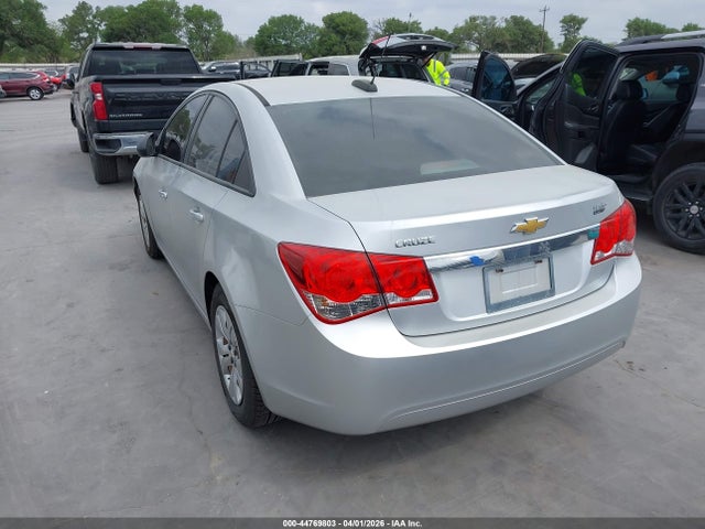 CHEVROLET CRUZE LS AUTO - 3