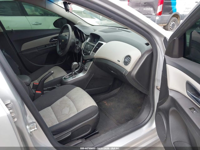 CHEVROLET CRUZE LS AUTO - 5