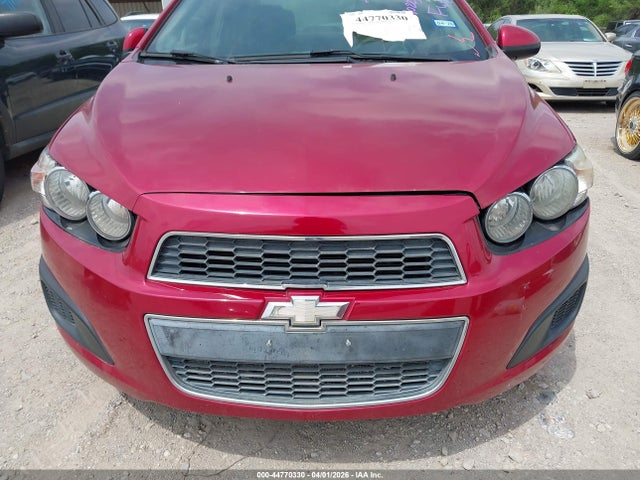 CHEVROLET SONIC LT AUTO - 6