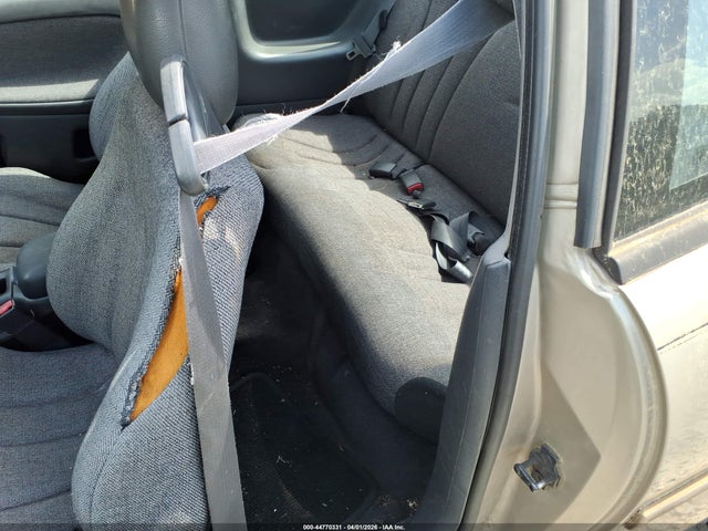 CHEVROLET CAVALIER - 8