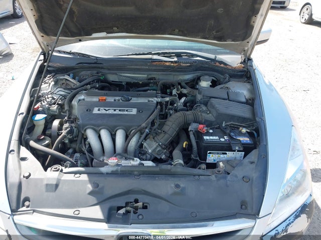 HONDA ACCORD 2.4 SE - 10