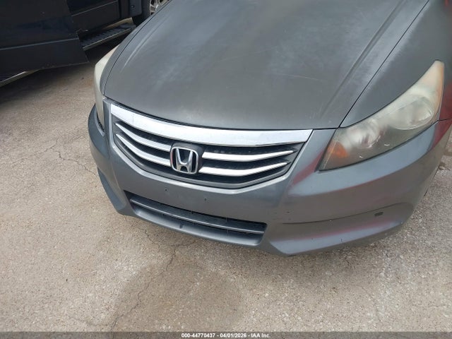 HONDA ACCORD 2.4 LX - 6