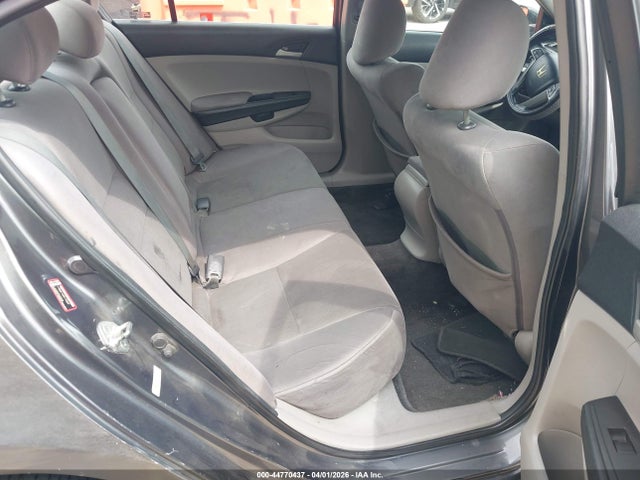 HONDA ACCORD 2.4 LX - 8