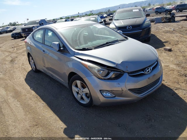 HYUNDAI ELANTRA GLS - 1