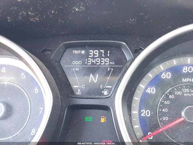 HYUNDAI ELANTRA GLS - 7