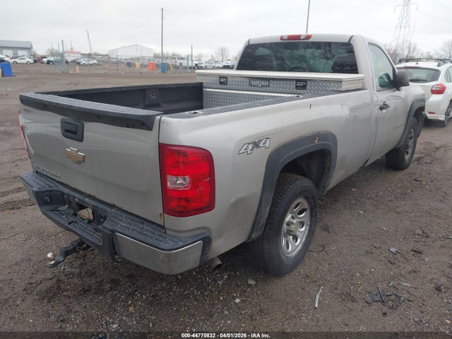 CHEVROLET SILVERADO 1500 WORK TRUCK - 4
