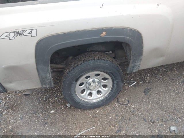 CHEVROLET SILVERADO 1500 WORK TRUCK - 6