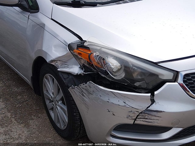 صورة 6 لـ 2014 KIA FORTE LX
