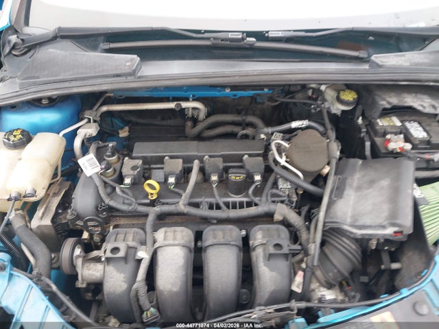 FORD FOCUS SE - 10