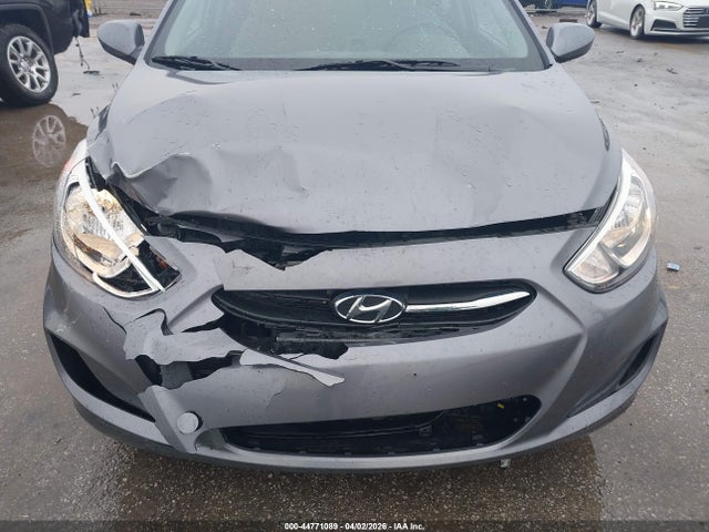 HYUNDAI ACCENT SE - 6