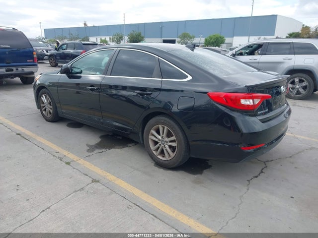 HYUNDAI SONATA SE - 3