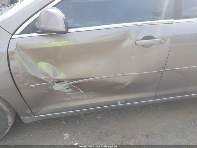 CHEVROLET MALIBU 1LT - 6