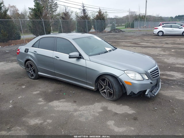MERCEDES-BENZ E-CLASS - 1