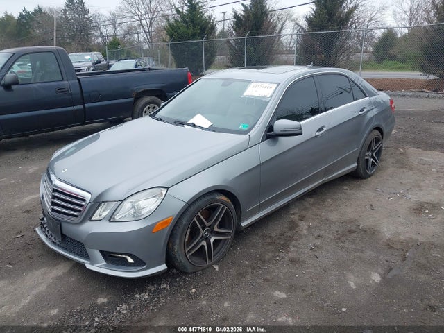 MERCEDES-BENZ E-CLASS - 2