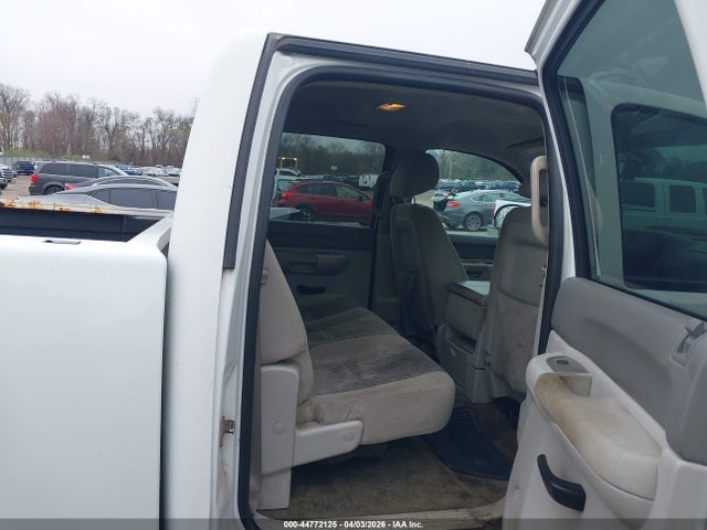 CHEVROLET SILVERADO 2500HD LT - 8