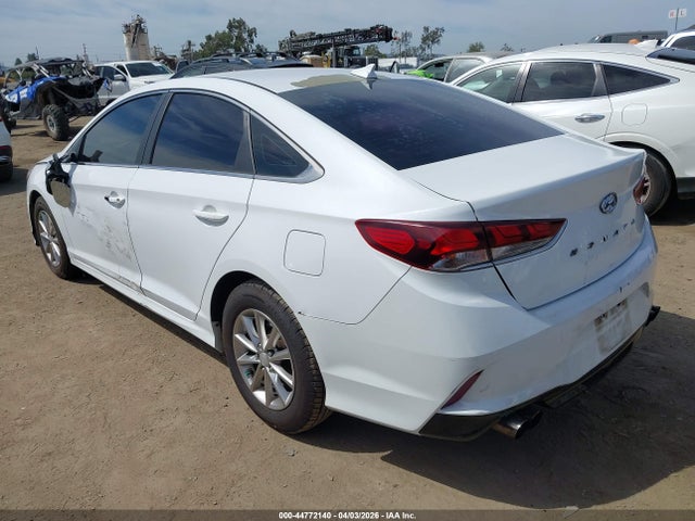 HYUNDAI SONATA SE - 3