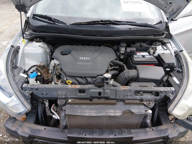 HYUNDAI ACCENT GS - 10