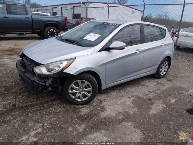 HYUNDAI ACCENT GS - 2
