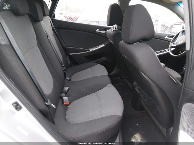 HYUNDAI ACCENT GS - 8