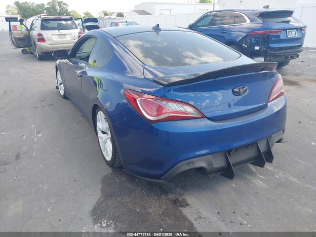 HYUNDAI GENESIS 3.8 BASE - 3