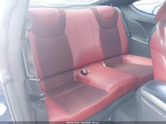 HYUNDAI GENESIS 3.8 BASE - 8