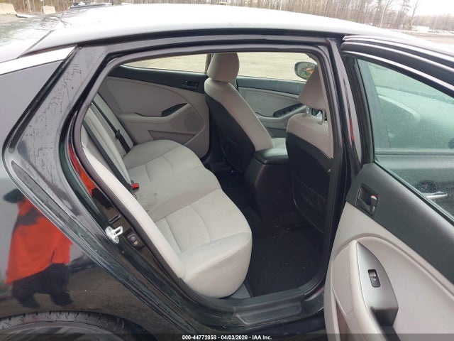 صورة 8 لـ 2015 KIA OPTIMA LX