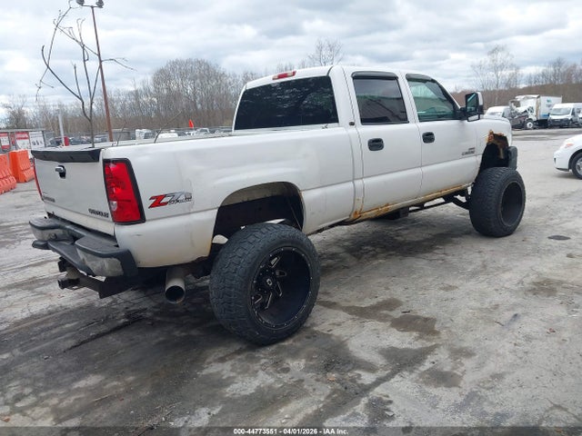 CHEVROLET SILVERADO 2500HD LT - 4