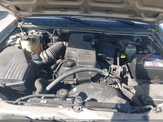 CHEVROLET COLORADO - 10