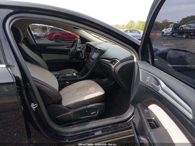 2019 FORD FUSION SE 照片 5