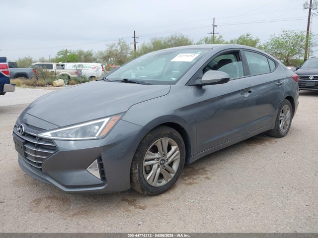 HYUNDAI ELANTRA SEL - 2