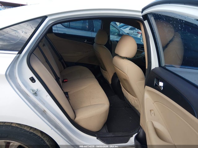 HYUNDAI SONATA GLS - 8