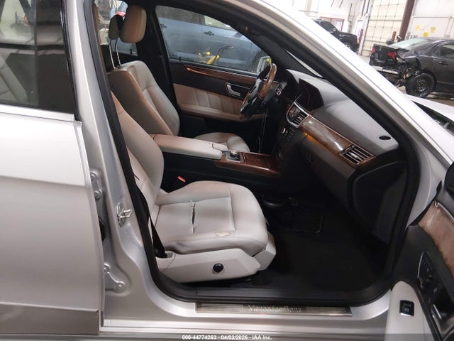 MERCEDES-BENZ E-CLASS - 5