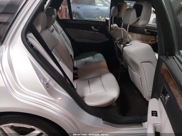 MERCEDES-BENZ E-CLASS - 8
