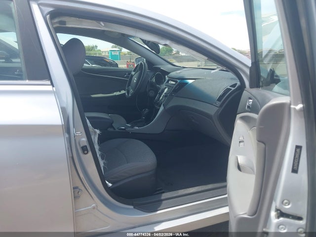 HYUNDAI SONATA GLS - 5