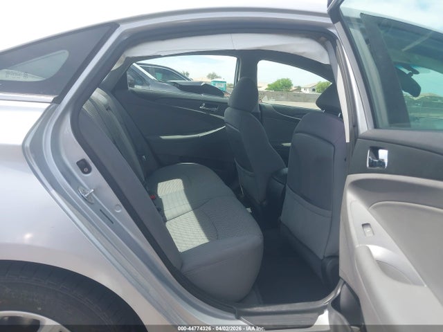 HYUNDAI SONATA GLS - 8