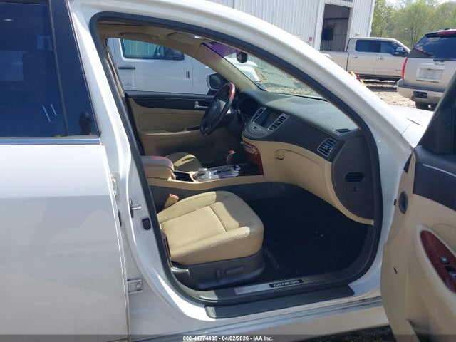 HYUNDAI GENESIS 5.0 - 5