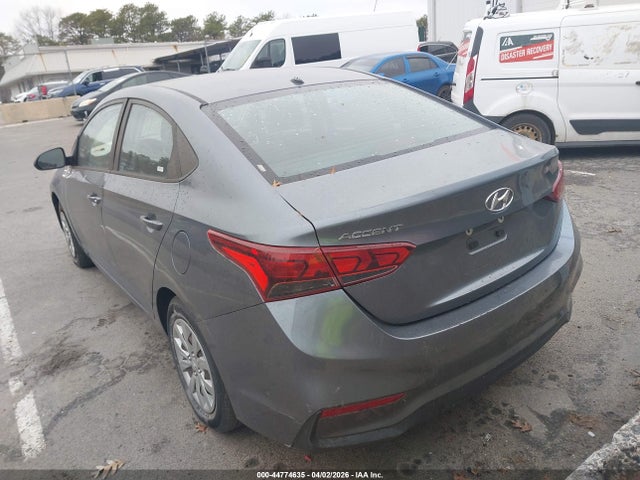 HYUNDAI ACCENT SE - 3