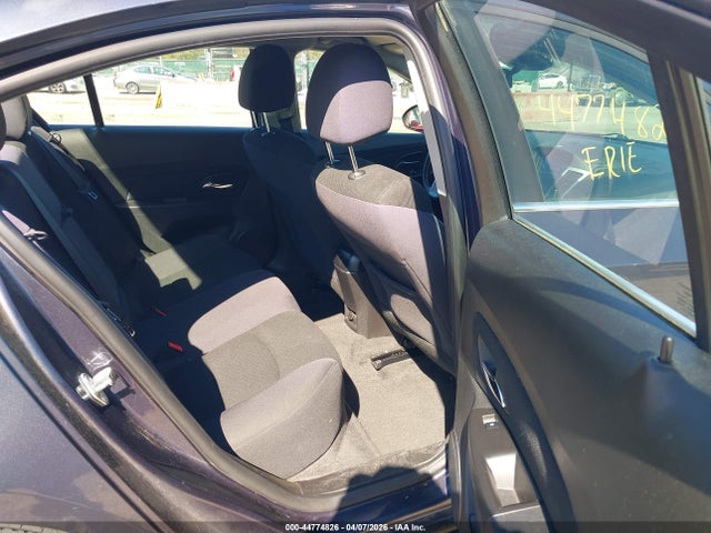 CHEVROLET CRUZE 1LT AUTO - 8