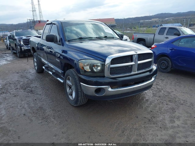DODGE RAM 1500 SLT - 1